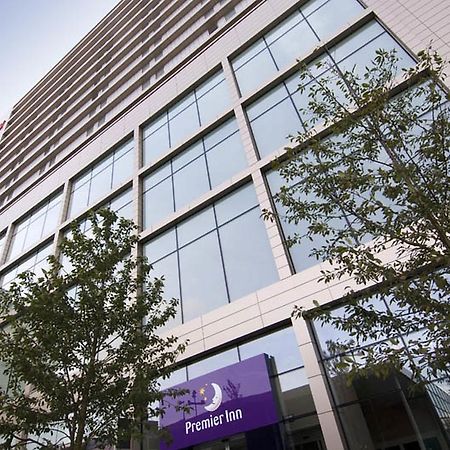 Premier Inn London Stratford Екстер'єр фото