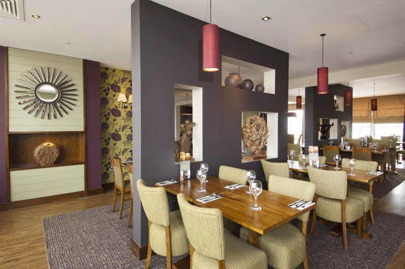 Premier Inn London Stratford Екстер'єр фото